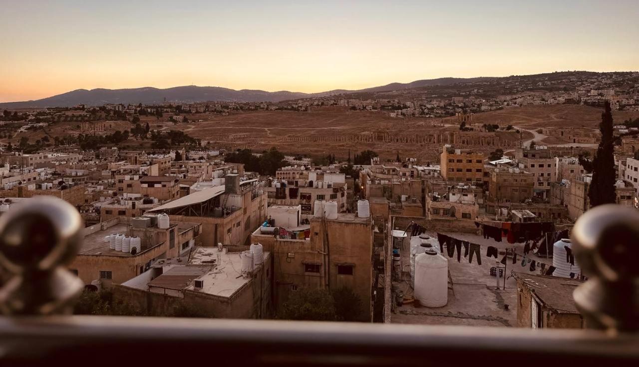 Dream House Hotel Jerash Jarash Exteriör bild