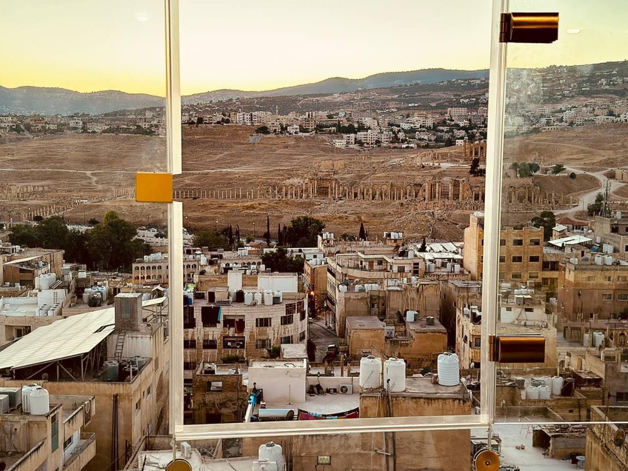 Dream House Hotel Jerash Jarash Exteriör bild