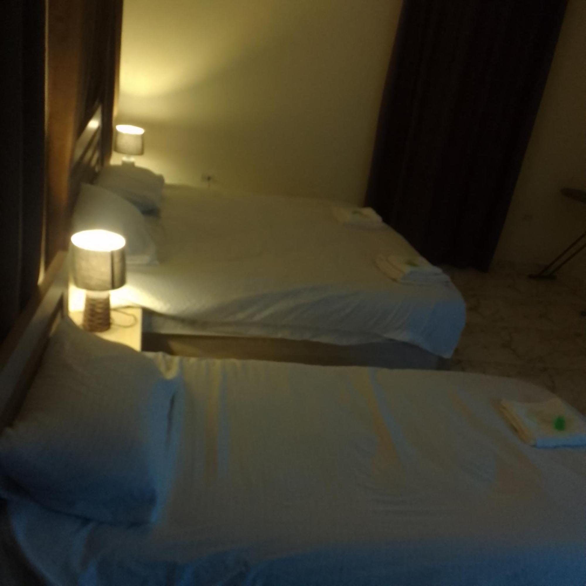 Dream House Hotel Jerash Jarash Exteriör bild