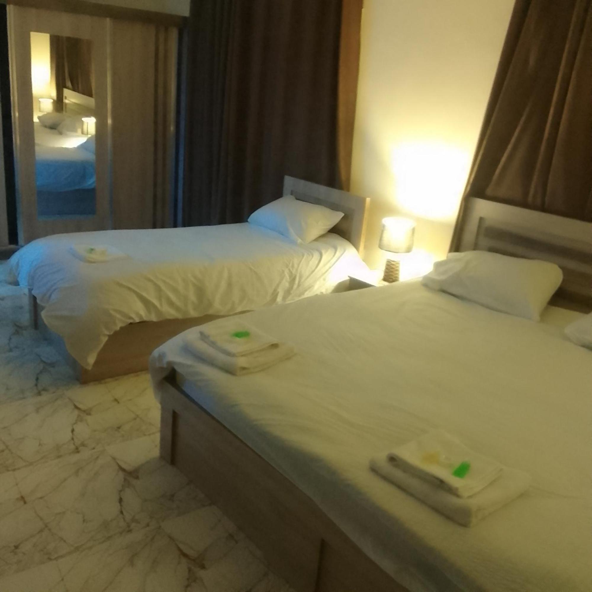 Dream House Hotel Jerash Jarash Exteriör bild